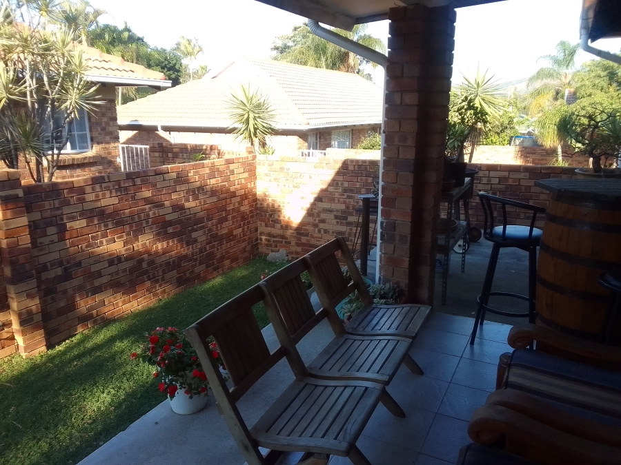 3 Bedroom Property for Sale in Geelhoutpark North West